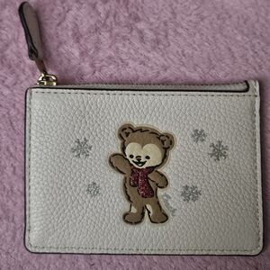 Coach white teddy bear snowflake card holder wallet Coin Purse limited edition